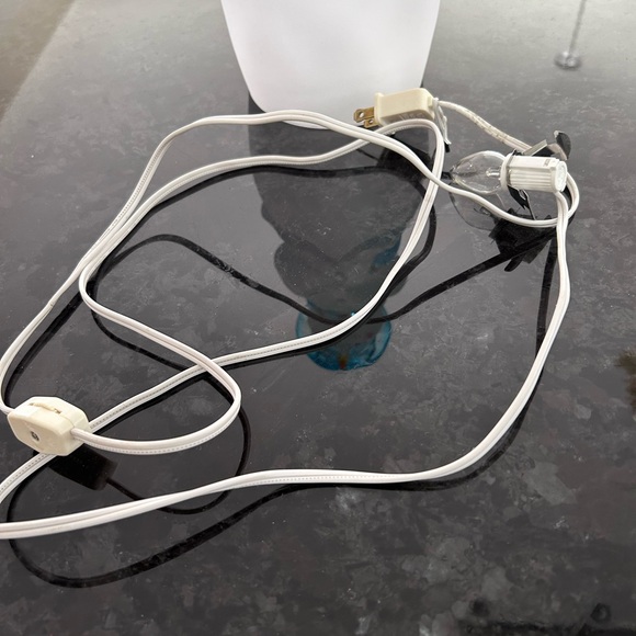 Snowman with plug in light. - Picture 8 of 8